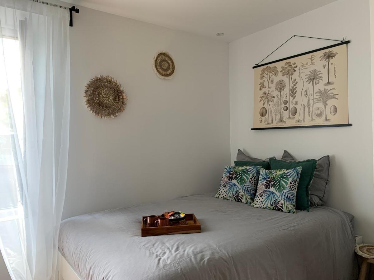 Le Petit Bali - Studio - Wifi - Parking - Coeur De Ville Pont-l'Abbe Ngoại thất bức ảnh